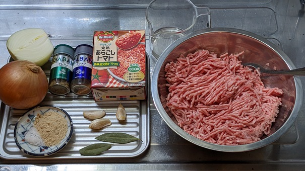 Meatballs-tomato-stew-process-1