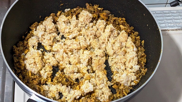 鯖缶スパイスチャーハンのレシピ